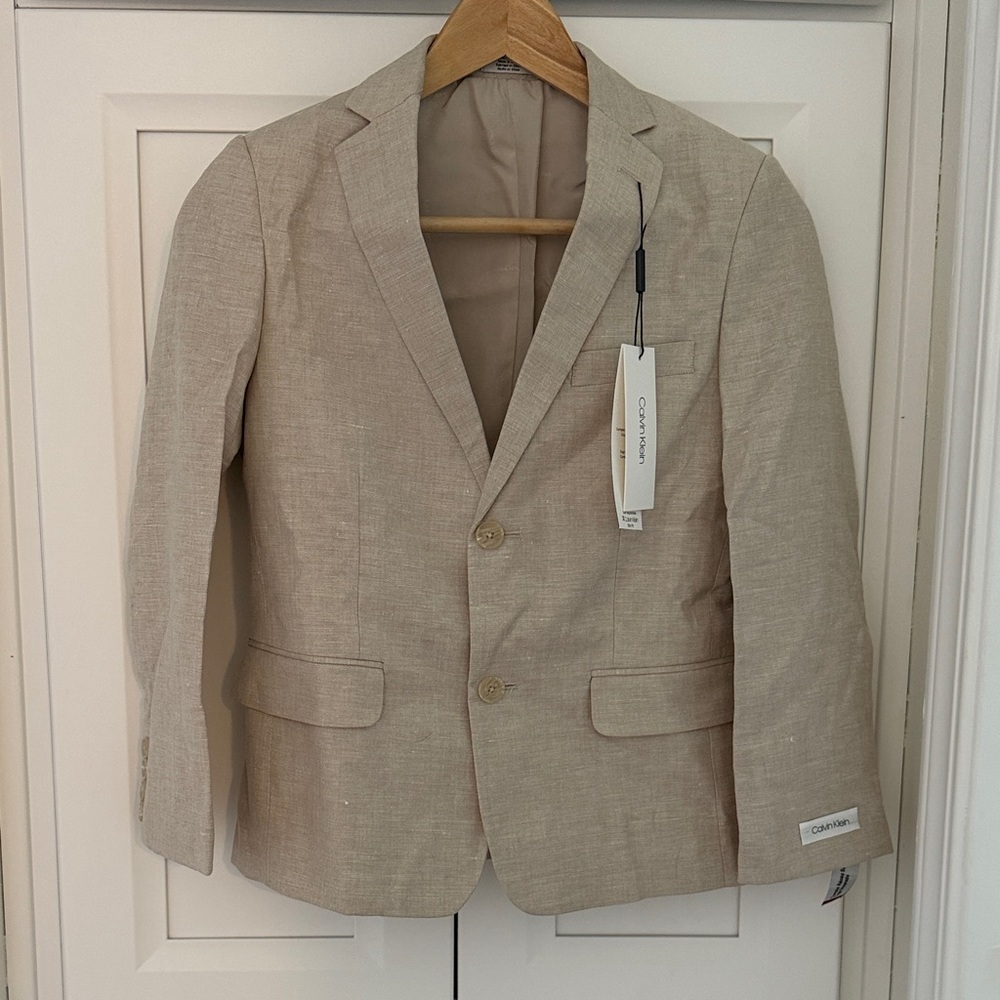 Calvin Klein Boys Tan Suit Blazer Size 10 NWT